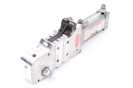 82M-623050C8 DESTACO