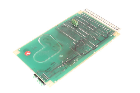 2E243A KLOCKNER MOELLER DEFECT – PENTRU PIESE