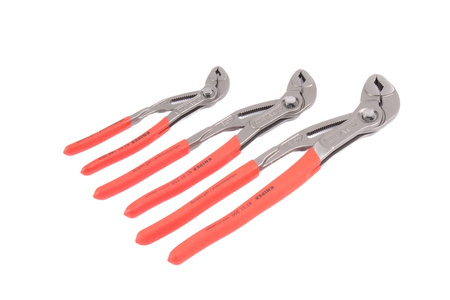 002009V02 KNIPEX 00 20 09 V02 1 X 8701180 1 X 8701250 1 X 8701300 170X36MM SET DE CLEȘTI