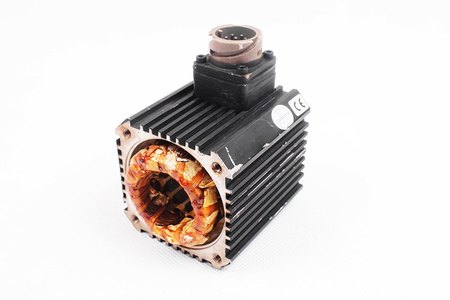 SB070-40-05-05-11-P-01-64-EOKN ELAU STATOR