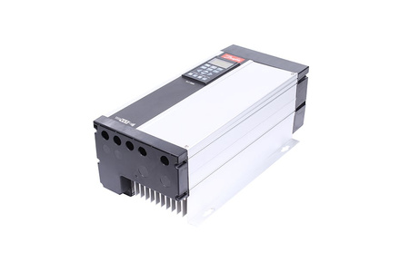 VLT5008PT5C54STR3DLF10A00C0 DANFOSS VLT5000