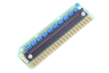 046821.LSS.3 SSD DRIVES