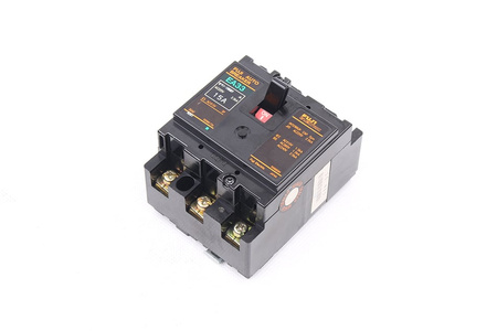 EA33 FUJI ELECTRIC DECONECTOR