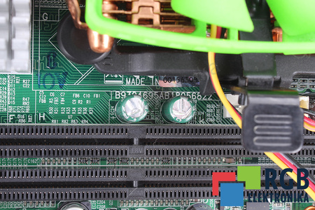 B9304695AB18056822 AMONGO 0817A15607 PLACA