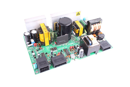 D6213M-06 RUBYCON DEFECT – PENTRU PIESE