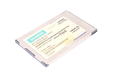 6FC5250-4BY30-4AH0 SIEMENS SINUMERIK 840DE 8MB