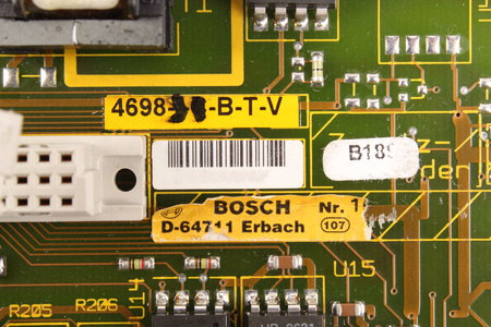 075668-402_7 BOSCH DEFECT – PENTRU PIESE