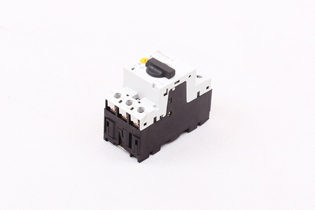 PKZM0-1.6 MOELLER DECONECTOR