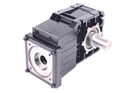 GKR05-2SHAR12DC20 LENZE I=16.857 CUTIE DE VITEZE