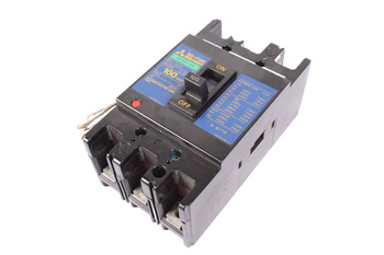 NF100-CS MITSUBISHI ELECTRIC