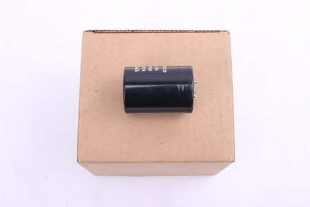 CONDENSATOR B43501-A9567-M82 EPCOS 560UF, 400VDC CONDENSATOR