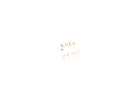 TLP251 TOSHIBA OPTOCUPLAJ
