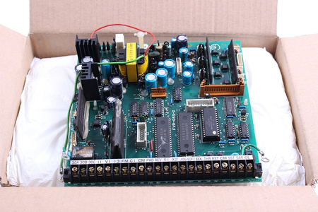 FVR-G5S-2 FUJI ELECTRIC PENTRU A74L-0001-0052 FVR037G5S-2 FVR-G5