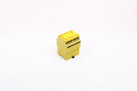 PNOZXV2.1 PILZ 774516 RELEU DE SIGURANȚĂ