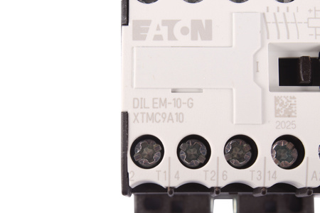 DILEM-10-G EATON XTMC9A10TD 24V CONTACTOARE