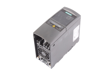 6SE6420-2UD21-5AA1 SIEMENS MICROMASTER 420