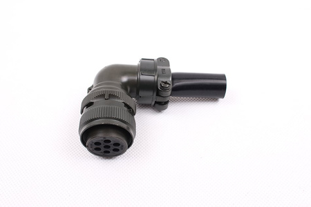 XMS4108A20-15S RP EUMAX PENTRU YASKAWA 7 PIN MUFĂ FEMELĂ UNGHIULARĂ