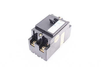 EA32 FUJI ELECTRIC DECONECTOR