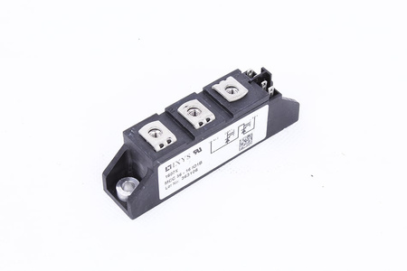 MCC56-16IO1B IXYS 56A, 1600V