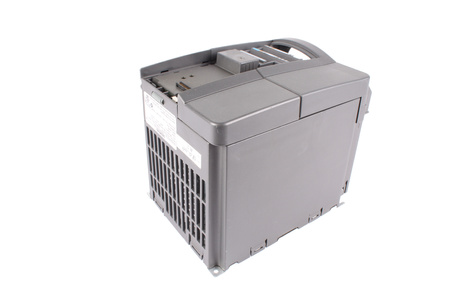 6SE6440-2UD24-0BA1 SIEMENS MICROMASTER 440