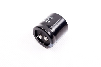 CONDENSATOR B43502-S0157-M1 SIEMENS 150UF, 385VDC CONDENSATOR