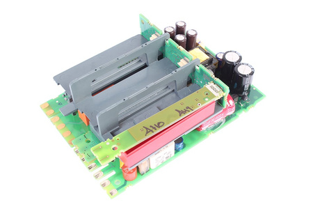 025163 EUROTHERM DEFECT – PENTRU PIESE