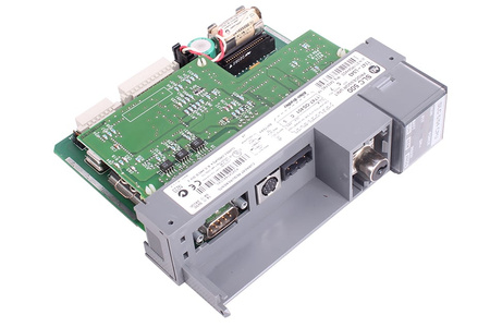1747-L543 ALLEN BRADLEY SLC500 SLC5/04