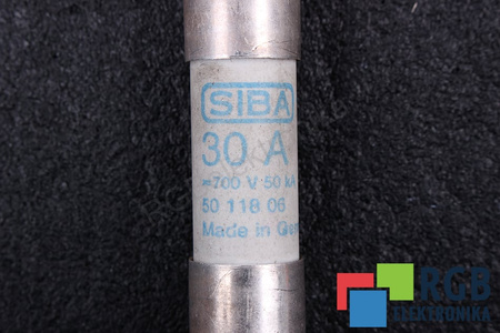 SIGURANȚĂ CERAMICĂ ULTRARAPIDĂ 5011806 SIBA 700V, 30A