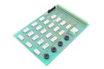 ID-NR.27.071749 MAHLO ADAPTOR RELAY BOARD IDENT-NR. 27.071 749.