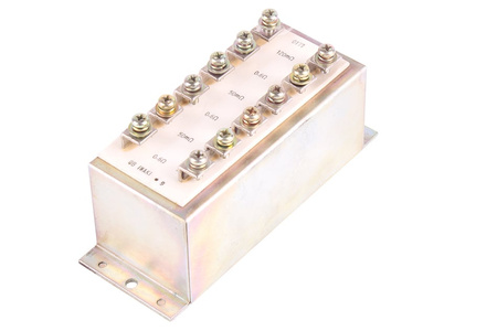 REZISTENȚĂ 0177 IWAKI 0.6OHM 50MILIOHM 120MILIOHM REZISTENȚĂ