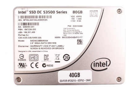SSDSC2BB080G4 INTEL PENTRU 6FC5210-0DF52-2AA0 40GB 2.5" 6GB/S SATA SSD