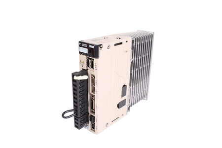 SGDV-2R8A11A YASKAWA SERVOPACK SIGMA V