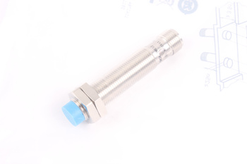 IME12-08NPOZC0S SICK SENZOR DE PROXIMITATE INDUCTIV